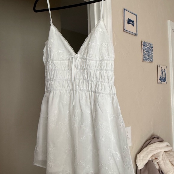 Princess Polly Dresses & Skirts - Princess Polly White Eyelet Mini Dress
